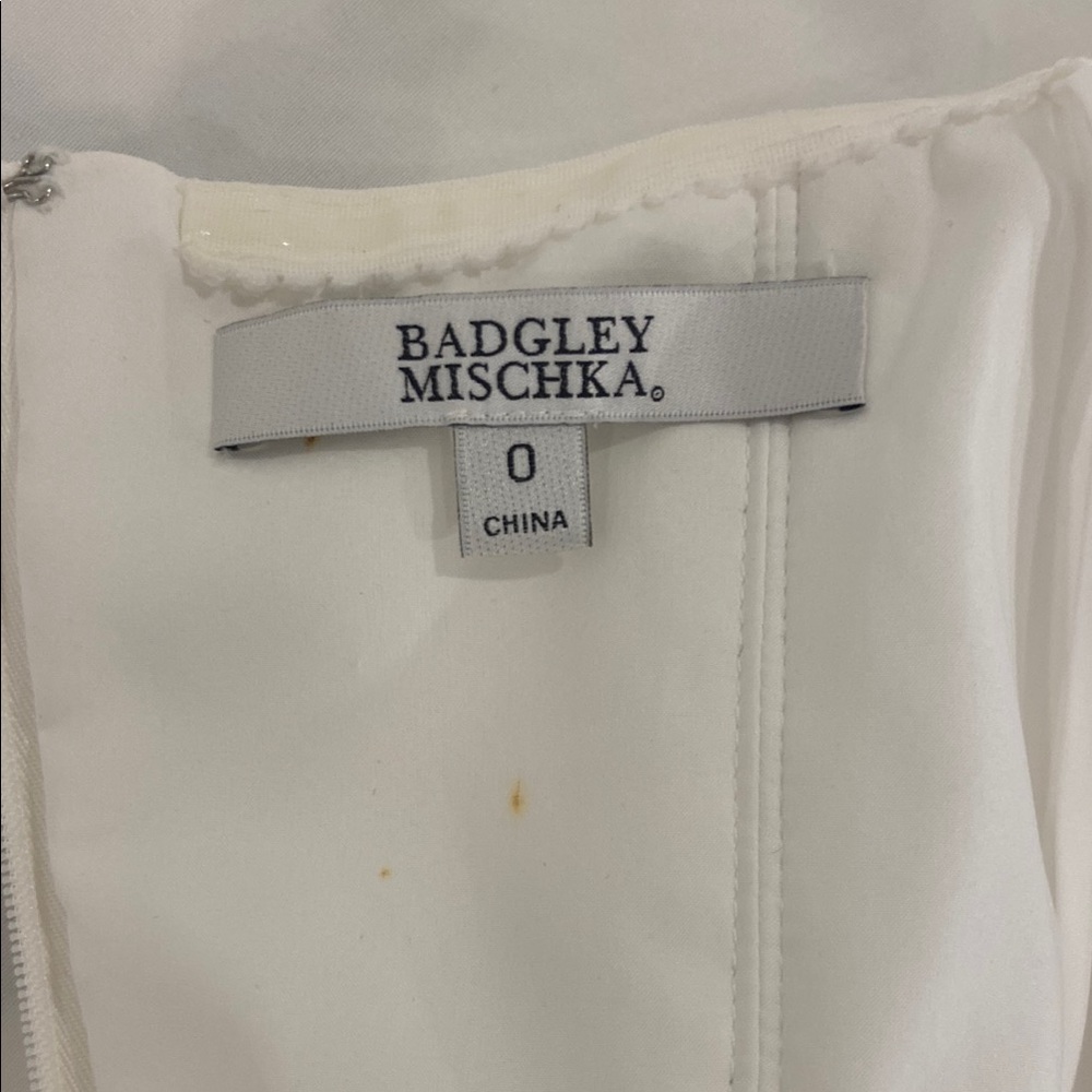 Badgley Mischka Bow-Front White Strapless Dress - Picture 6 of 8